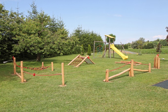 robinia playground equipment toodlers